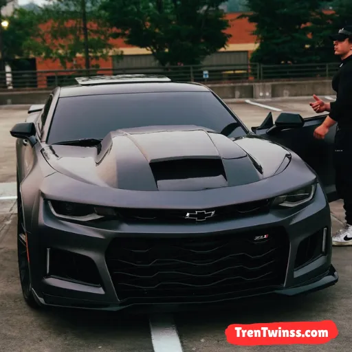 Tren Twins Posing With Cars